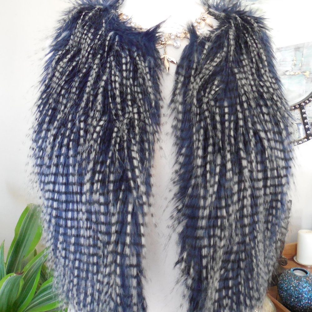 Navy Blue & White Faux Fur Vest